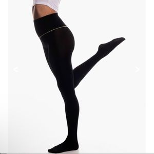 Sheertex Semi opaque tights